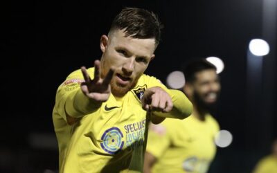 Sphinx Stung For Six As Bees Extend Their Lead