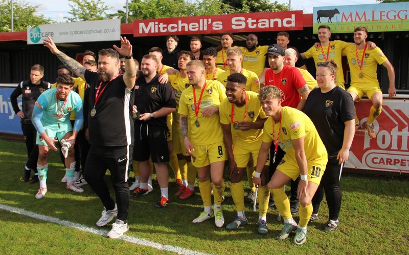Bees Make History In Play-Off Final