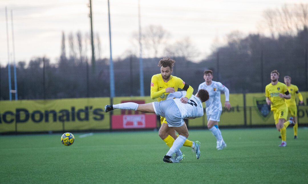 Narrow league defeat