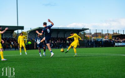 Kennedy Double and Kelly-Evans Rocket Fire Bees Into Second Round